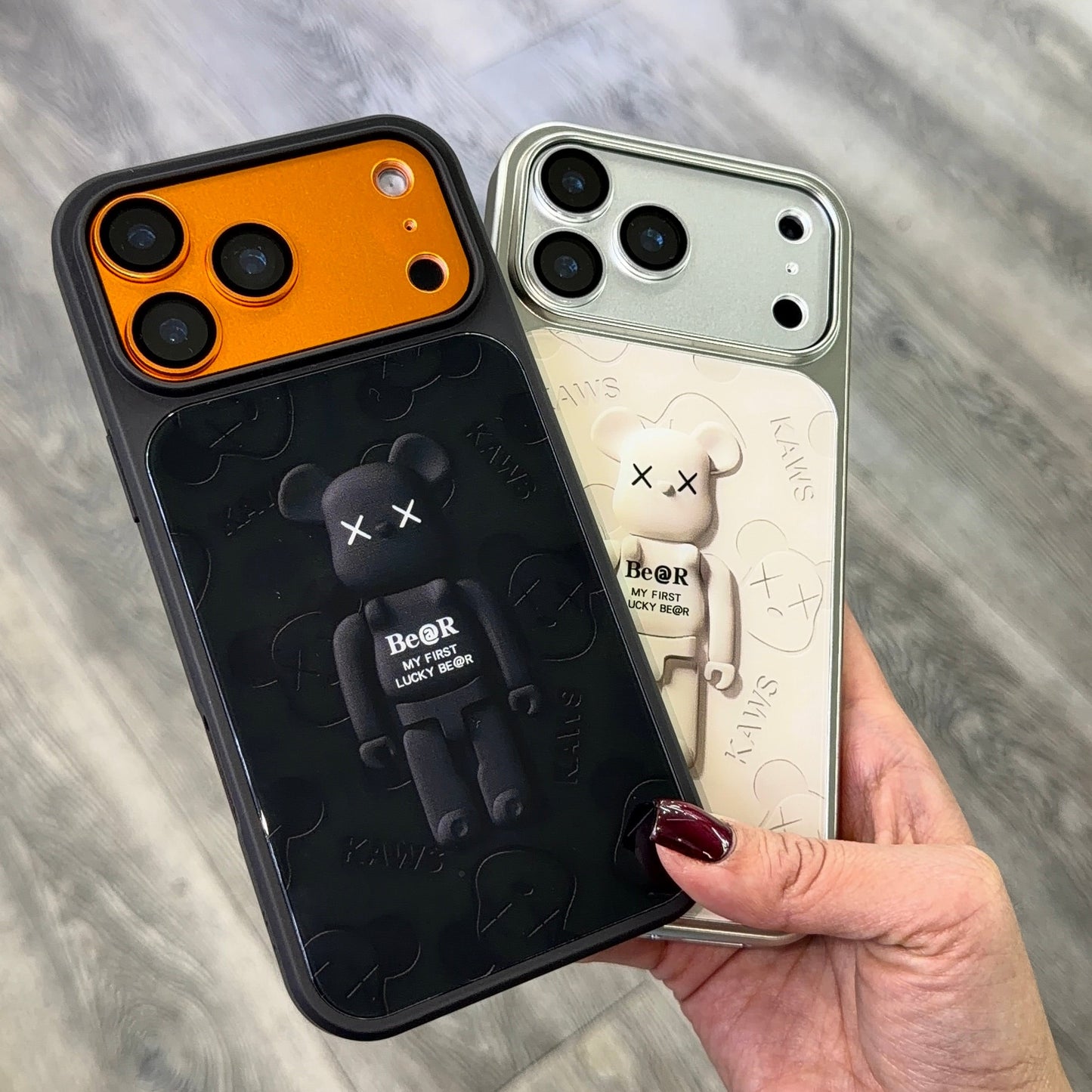 Stylish Bear character case for smartphone